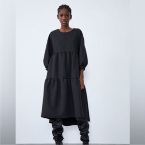 Zara Short Sleeve Tiered Midi Dress with High Low Hem in Black Jacquard Pebble M